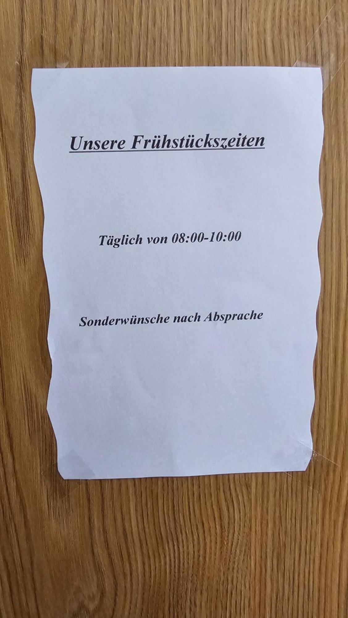 Pension Weisse Rose, Parkplatz, Fruehstueck, Wlan, Zentral 巴特埃尔斯特 外观 照片